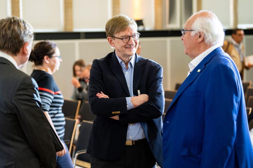 Foto der Podiumsdiskussion "Was braucht das deutsche Innovationssystem?" am 30.09.2025 der Stiftung Werner-von-Siemens-Ring