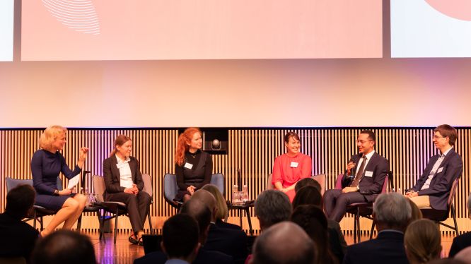 Spitzenforschung trifft industrielle Praxis: Werner-von-Siemens-Fellows 2025