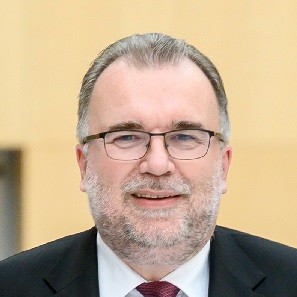 Portraitfoto von Siegfried Russwurm, Bild: BDI